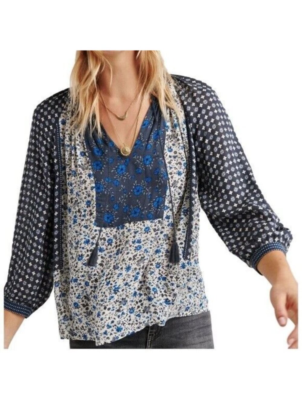 ☀️ Lucky Brand Blue Floral Patchwork Boho Tassel Blouse Top Size Small